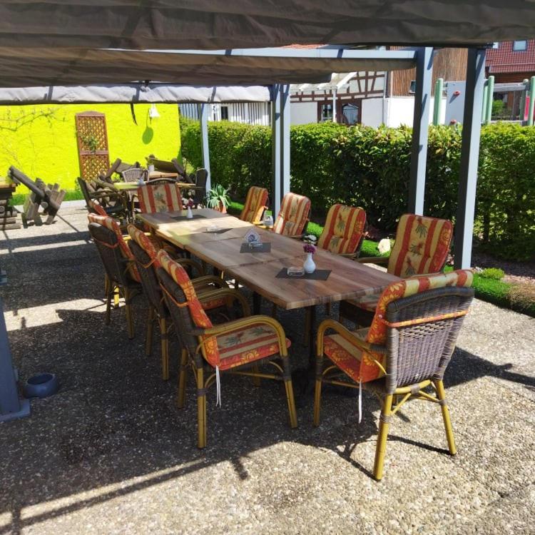 Hotel 4 Jahreszeiten Mit Restaurant Albstadt Exteriör bild